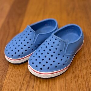 Native toddler size 5 - NWOT